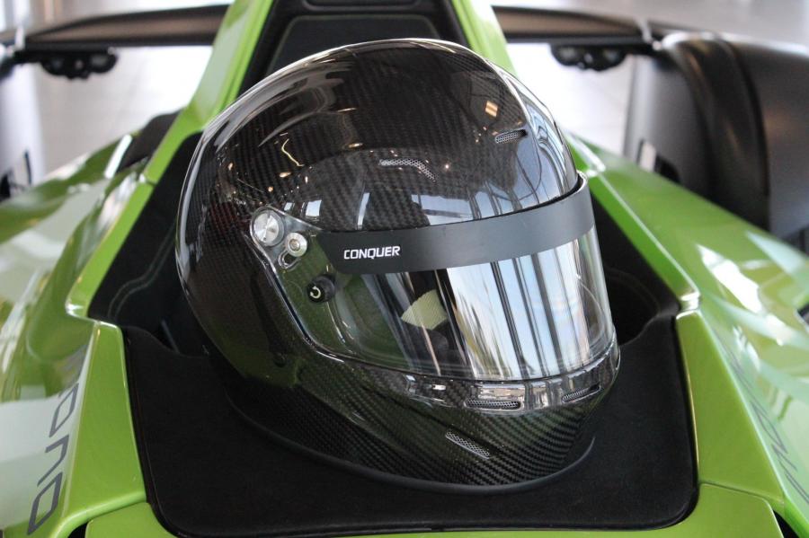 Детали интерьера BAC Mono 2016 года  (фото 116 из 124)